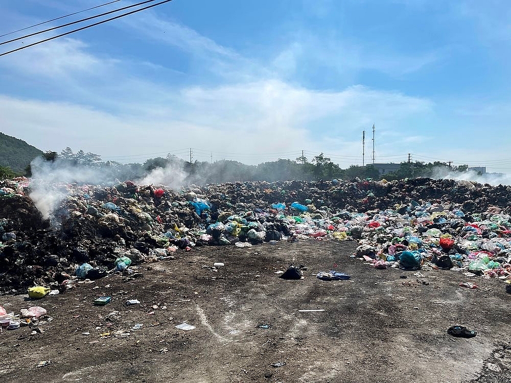 Bắc Ninh: Dừng hoạt động lò đốt rác thải sinh hoạt tạm thời xã Hoàn Sơn