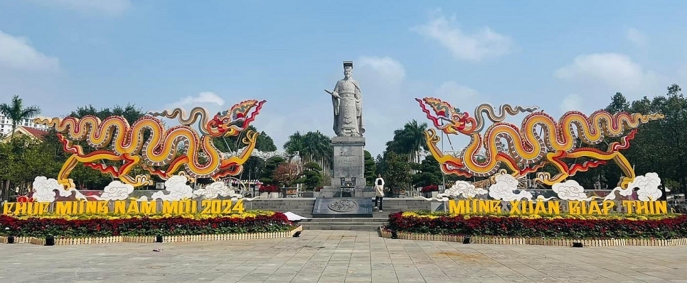 “Sắc xuân hội tụ” tô điểm đô thị Bắc Ninh