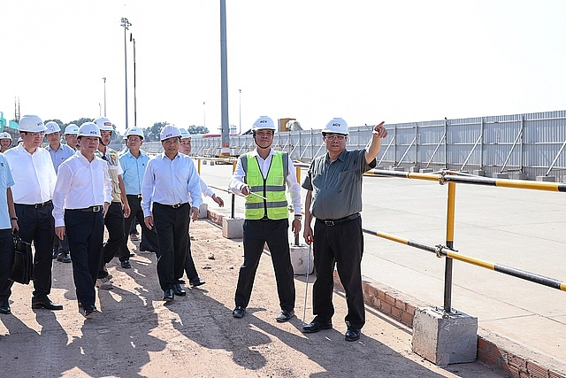 Thủ tướng kiểm tra thi công Dự án Nhà ga T3, Cảng Hàng không Tân Sơn Nhất