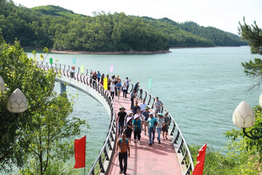 Hà Tĩnh: Đón gần 189.000 lượt khách tham quan dịp Tết Nguyên đán 2024
