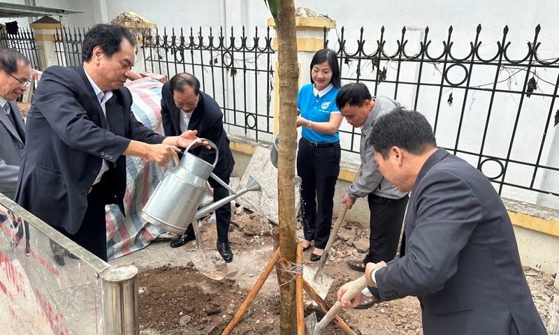Hà Nội: Phường Hạ Đình phát động Tết trồng cây đời đời nhớ ơn Bác Hồ