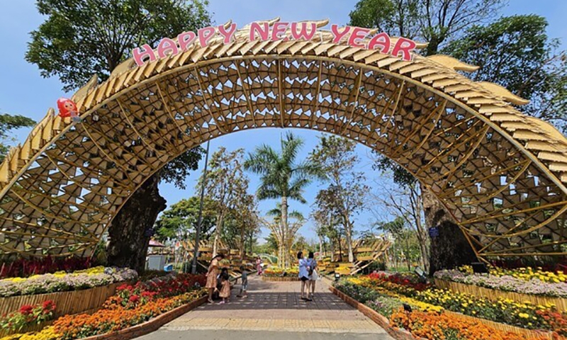 Phú Yên: Thu hút 105.000 lượt khách du lịch trong dịp Tết Nguyên đán Giáp Thìn