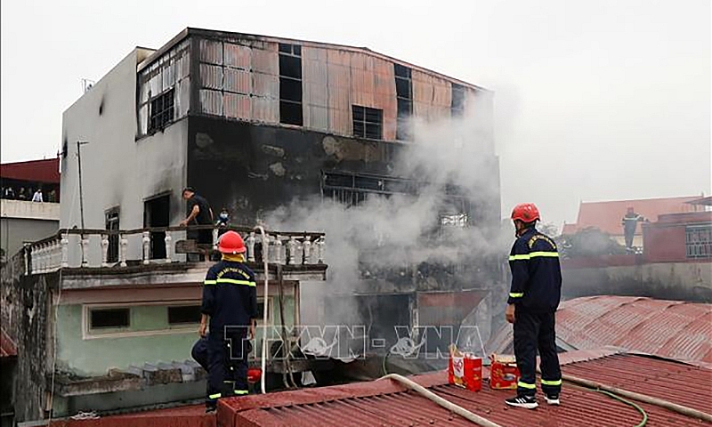 Cảnh báo cháy nổ ở nhà dân