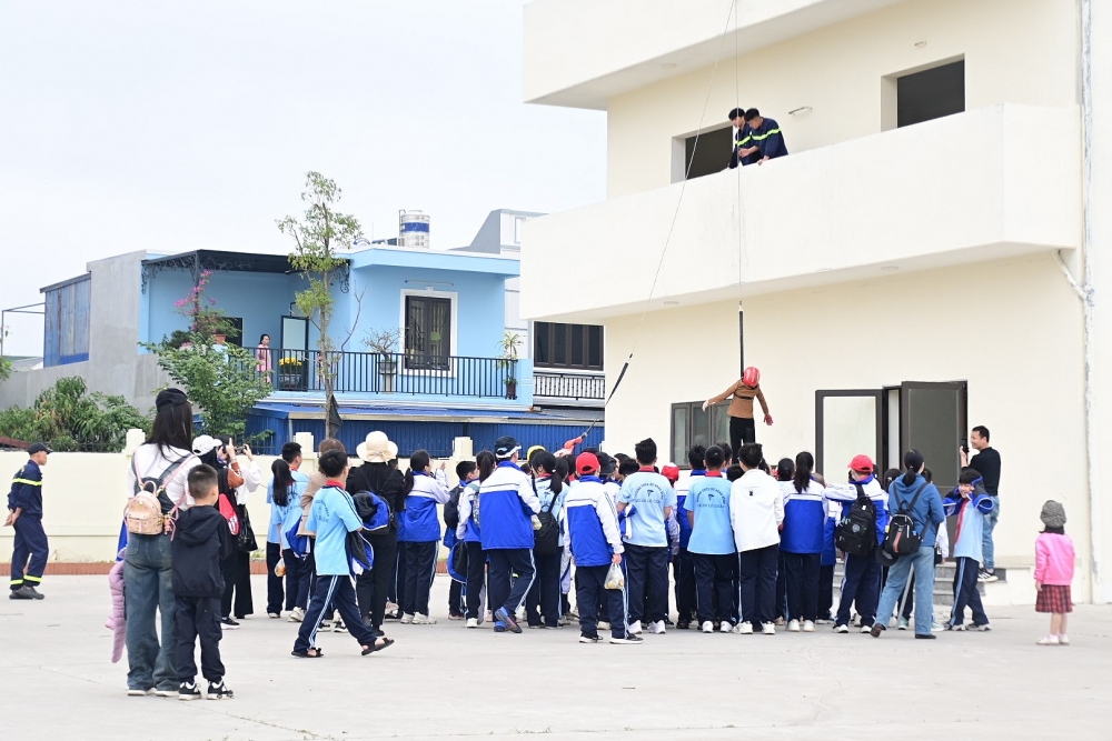 Hải Phòng: Tổ chức tuyên truyền, trải nhiệm, thực hành chữa cháy và cứu nạn cứu hộ