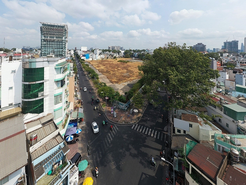 Thành phố Hồ Chí Minh: Cận cảnh khu “đất vàng” 152 Trần Phú của Vinataba vừa bị thu hồi