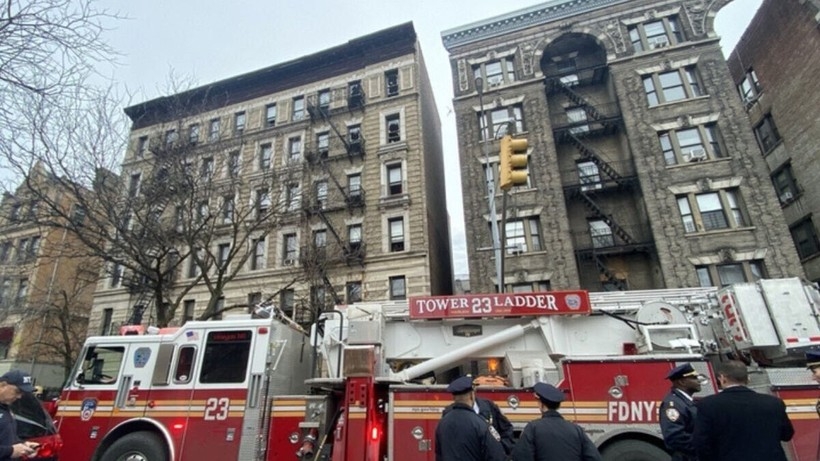 Mỹ: Cháy nhà chung cư ở New York, 1 người thiệt mạng và 17 người bị thương
