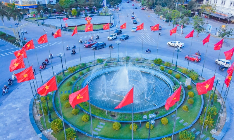 Đề nghị thí điểm bổ sung cơ chế, chính sách đặc thù phát triển tỉnh Nghệ An