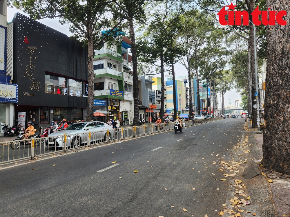 TP Hồ Chí Minh: Cháy quán cà phê trong hẻm, nhiều người hoảng loạn tháo chạy