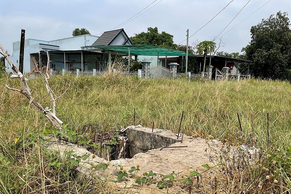 Long An: Cảnh hoang tàn tại dự án Khu dân cư An Phú Sinh