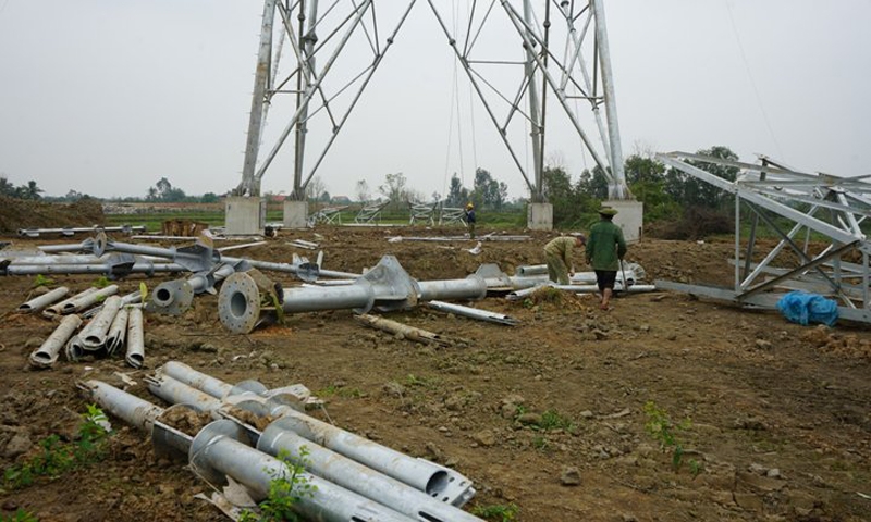 Thanh Hóa: Tập trung tháo gỡ khó khăn trong triển khai các dự án lưới điện
