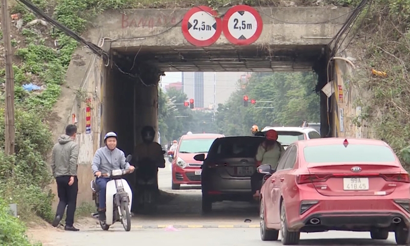 Bắc Ninh: Cầu chui dân sinh có nguy cơ mất an toàn giao thông