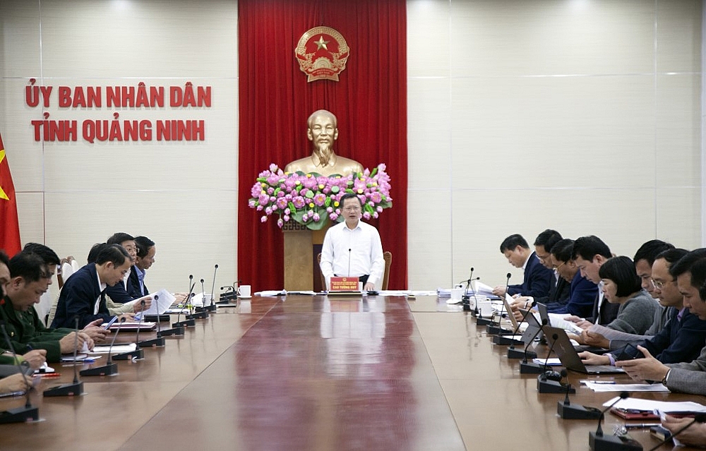 Chủ tịch UBND tỉnh Quảng Ninh chỉ đạo tháo gỡ khó khăn về nguồn vật liệu san lấp các dự án đầu tư công