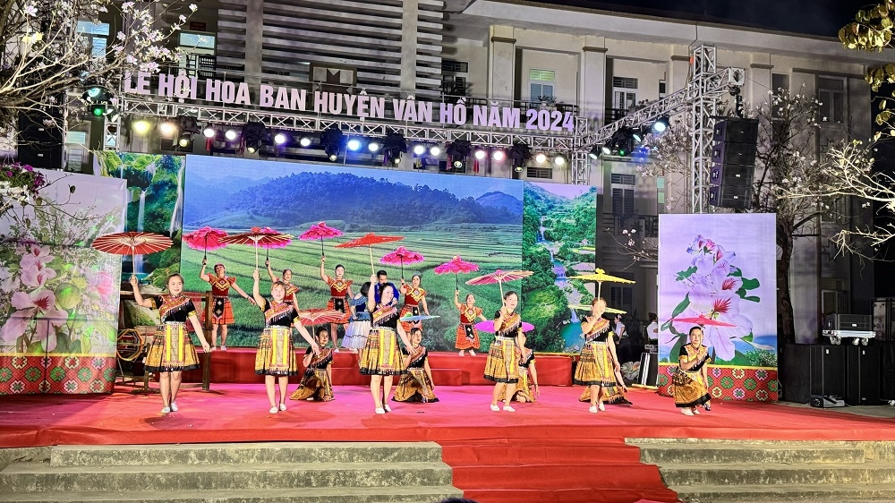 Vân Hồ (Sơn La): Lễ hội Hoa ban nhằm bảo tồn và phát huy giá trị văn hóa dân tộc