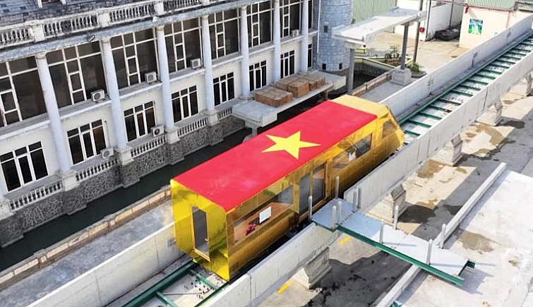 Bắc Ninh: Khánh thành đường tàu điện vàng trên cao