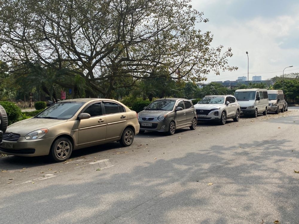 Long Biên (Hà Nội): Nan giải vấn đề bãi đỗ xe trên địa bàn phường Gia Thụy