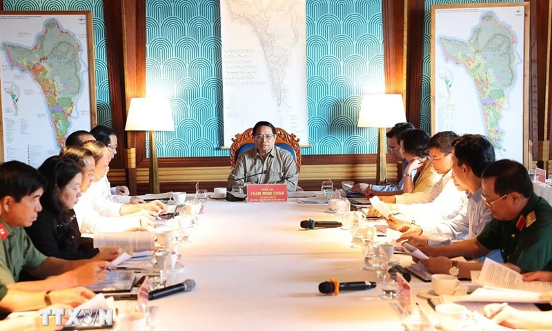Thủ tướng làm việc với Ban Thường vụ Tỉnh ủy Kiên Giang và lãnh đạo thành phố Phú Quốc