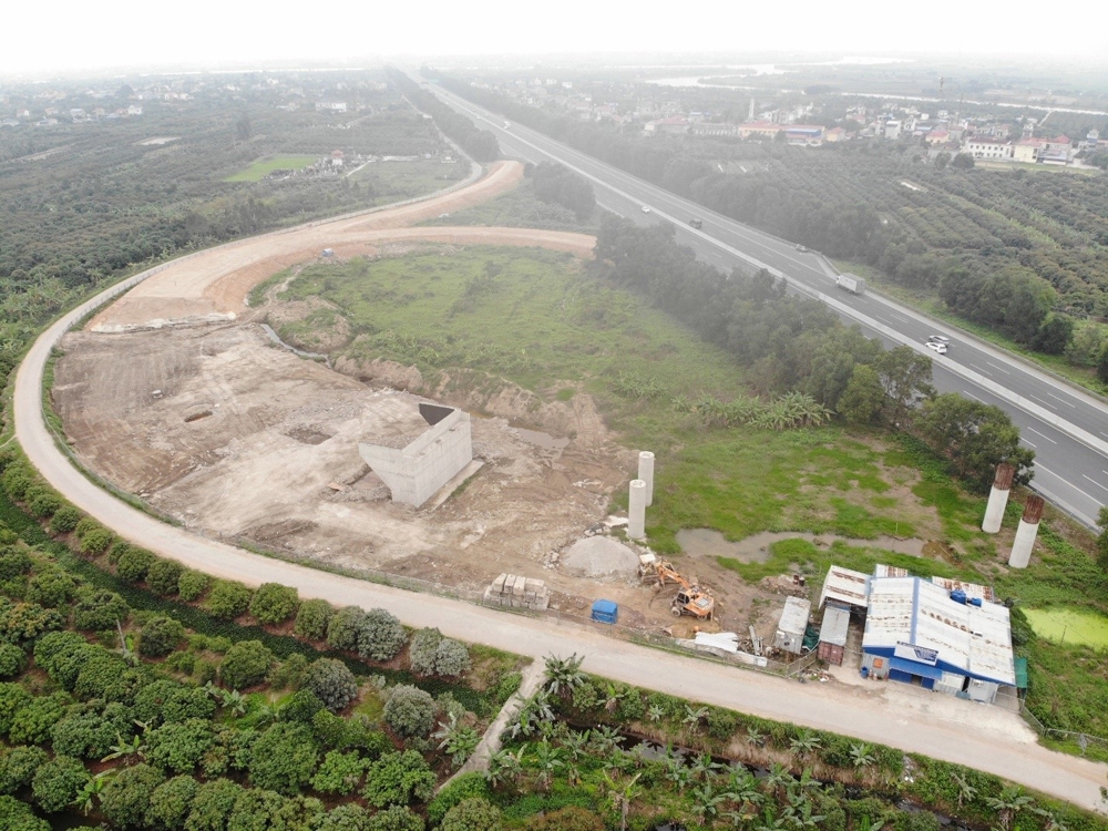 Hải Dương: Công trường xây dựng nút giao kết nối đường tỉnh 390 huyện Thanh Hà với đường ôtô cao tốc Hà Nội – Hải Phòng “bất động” đến bao giờ?