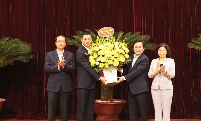 Ông Trần Huy Phương được bầu làm Chủ nhiệm Ủy ban Kiểm tra Tỉnh ủy Bắc Ninh