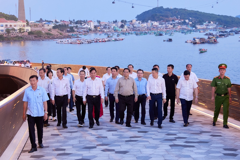 Chùm ảnh: Thủ tướng Phạm Minh Chính khảo sát các dự án tại Thị trấn Hoàng Hôn, Phú Quốc