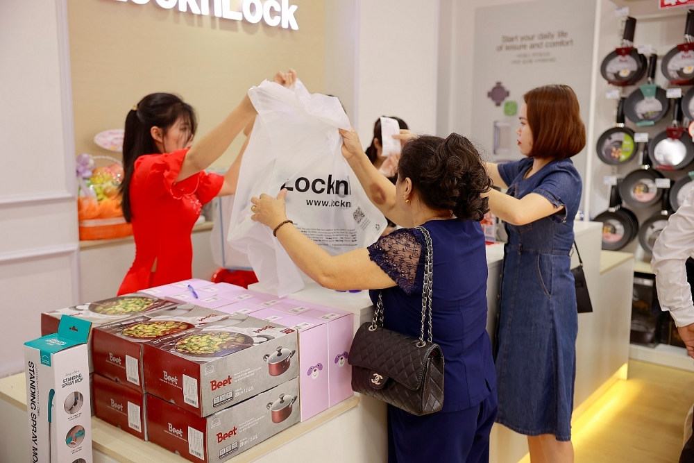 LocknLock khai trương cửa hàng nhượng quyền thứ 12 tại Hà Tĩnh