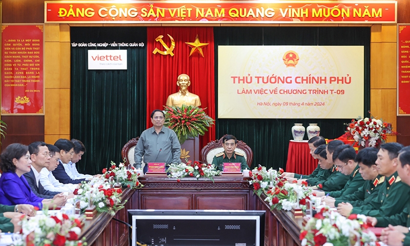 Thủ tướng Phạm Minh Chính làm việc tại Tập đoàn Viettel về chương trình T-09