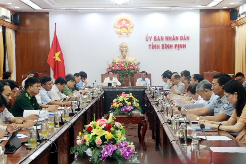 Bộ trưởng Bộ NN&PTNT kiểm tra tình hình chống khai thác IUU tại Bình Định
