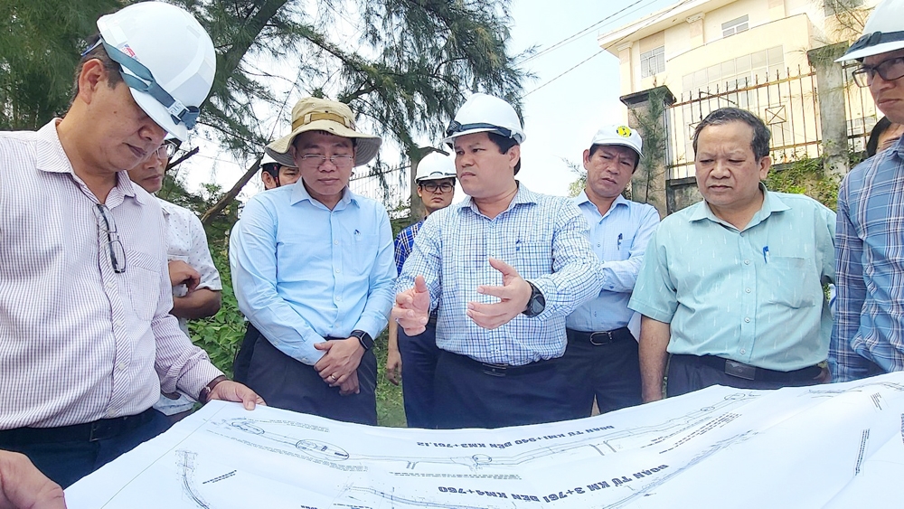 Mặt bằng cản tiến độ nhiều dự án hạ tầng lớn ở Khu kinh tế Dung Quất