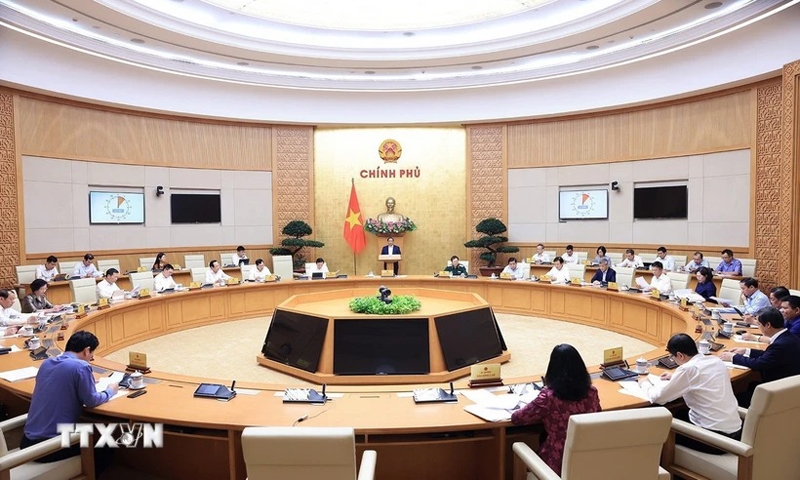 Thủ tướng chủ trì Phiên họp Chính phủ chuyên đề xây dựng pháp luật tháng 4