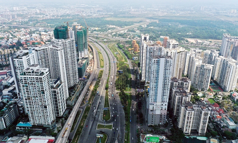 Thành phố Hồ Chí Minh: Xử lý vi phạm hành chính đối với 24 dự án chậm cấp sổ hồng