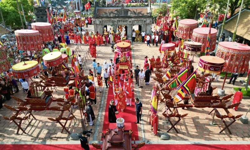 Ninh Bình: Khai mạc Lễ hội truyền thống đền Thánh Nguyễn năm 2024