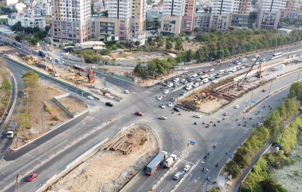 Thành phố Hồ Chí Minh: Nút giao thông 3 tầng hiện đại nhất Thủ Đức dần thành hình