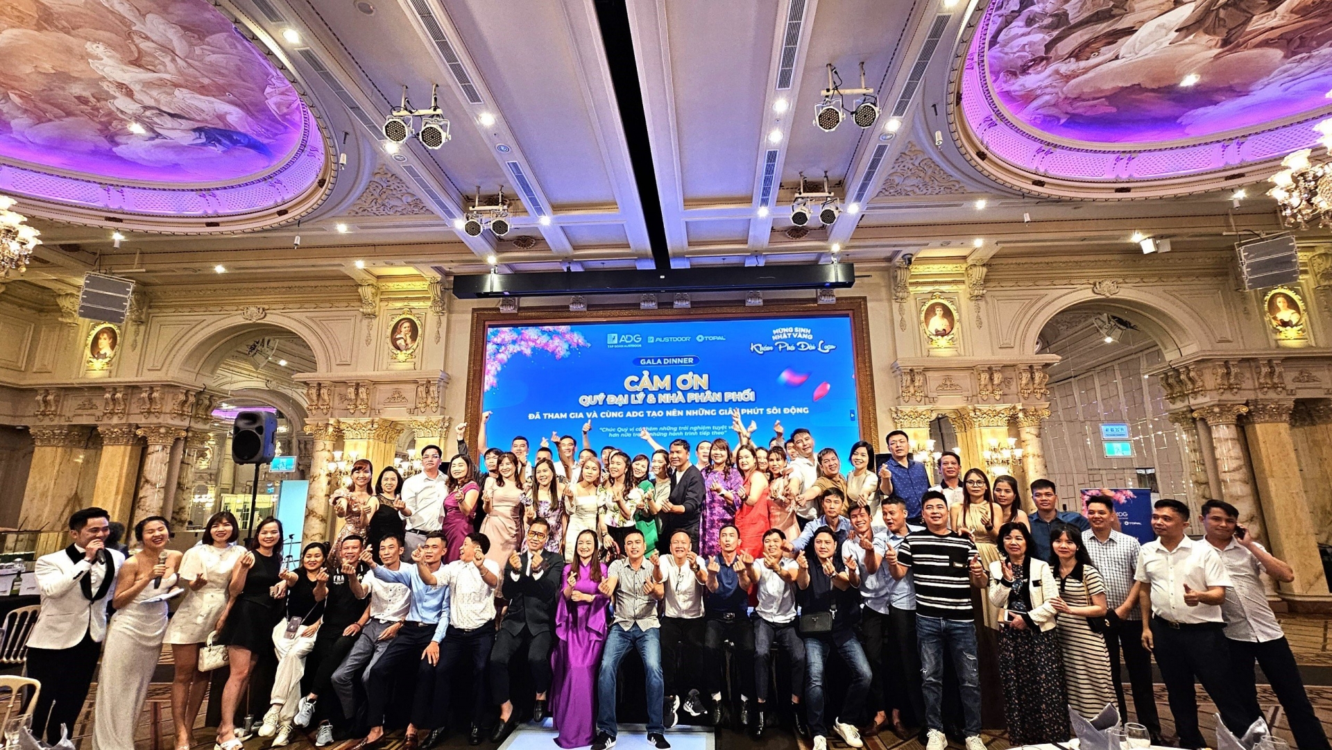 Tập đoàn Austdoor mừng sinh nhật vàng - khám phá Đài Loan cùng hơn 300 nhà phân phối, đại lý