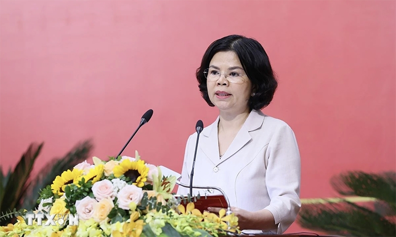 Thi hành kỷ luật Chủ tịch Ủy ban Nhân dân tỉnh Bắc Ninh Nguyễn Hương Giang