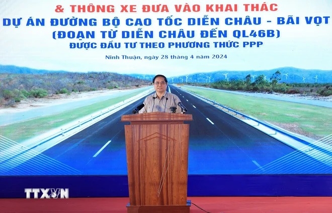 Thủ tướng phát lệnh khai thác cao tốc Cam Lâm-Vĩnh Hảo và Diễn Châu-Bãi Vọt