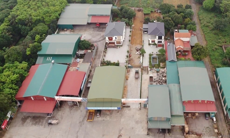 Chí Linh (Hải Dương): Vô tư xây biệt thự trên đất rừng