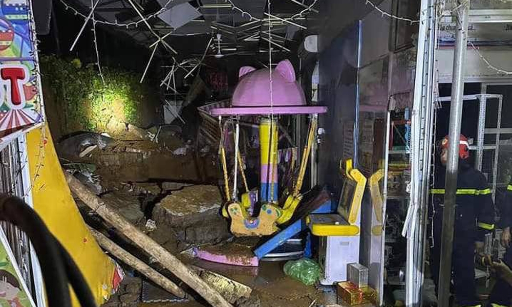 Ba Vì (Hà Nội): Sạt lở đất do mưa lớn khiến 3 trẻ em tử vong