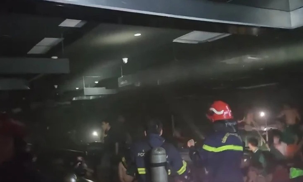 Hà Nội: Hơn 50 người được hướng dẫn thoát nạn tại đám cháy ở đường Láng