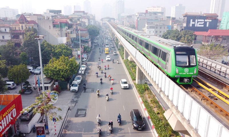 Đẩy nhanh tiến độ các công trình, dự án đường sắt đô thị Thành phố Hà Nội và Thành phố Hồ Chí Minh