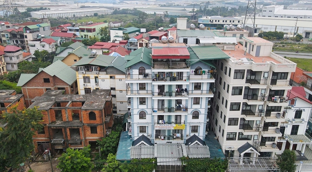 Bài 1: Chủ đầu tư và những sai phạm về trật tự xây dựng tại khu nhà ở Hoàn Sơn
