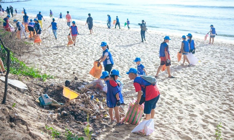 Bình Định: Chung tay làm sạch môi trường