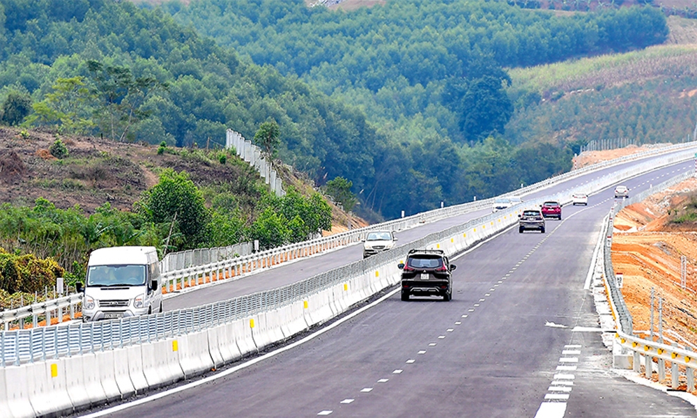 Phê duyệt xây dựng tuyến nối cao tốc Nội Bài - Lào Cai với cao tốc Tuyên Quang - Phú Thọ