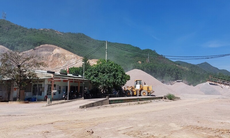 Quảng Nam đề nghị Bộ Tài nguyên và Môi trường tháo gỡ vướng mắc 2 mỏ đá
