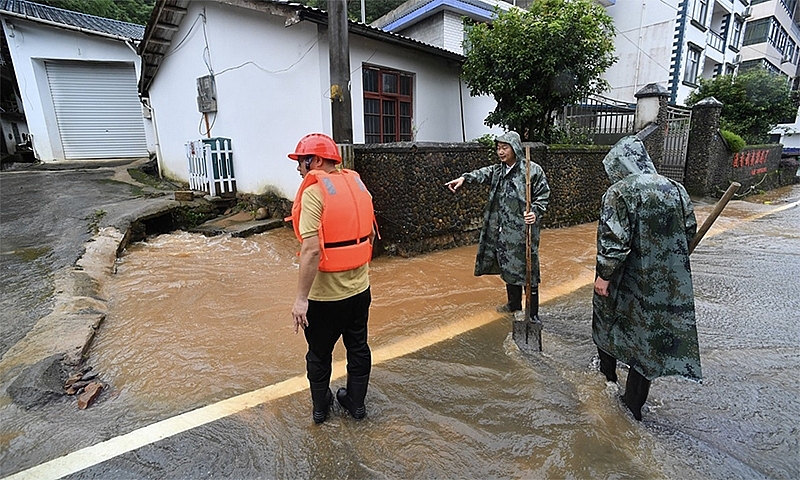 Trung Quốc: Hơn 20 người thiệt mạng và mất tích do mưa lũ