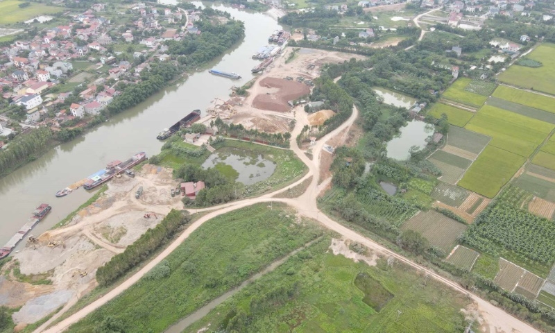 Bắc Giang: Tăng cường quản lý hoạt động khai thác cát, sỏi lòng sông và bảo vệ lòng, bờ bãi sông