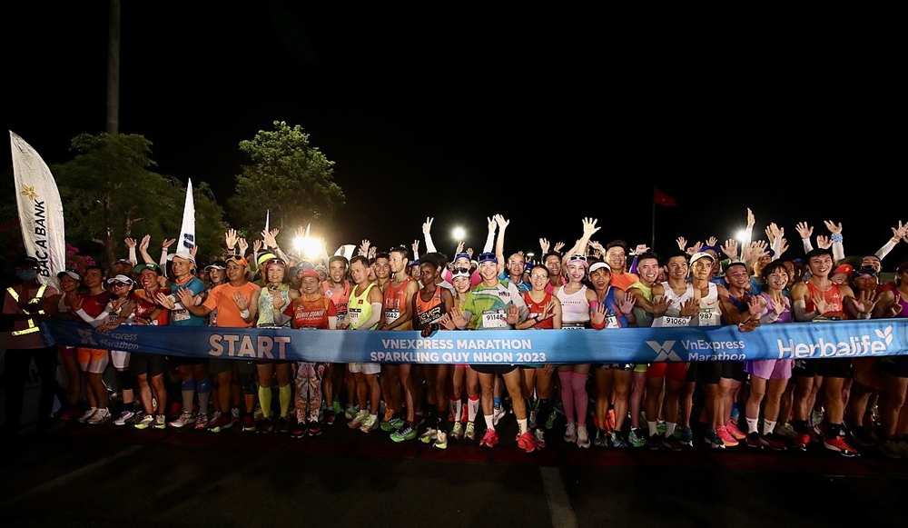 Hơn 8000 vận động viên tranh tài giải VnExpress Marathon Quy Nhơn 2024