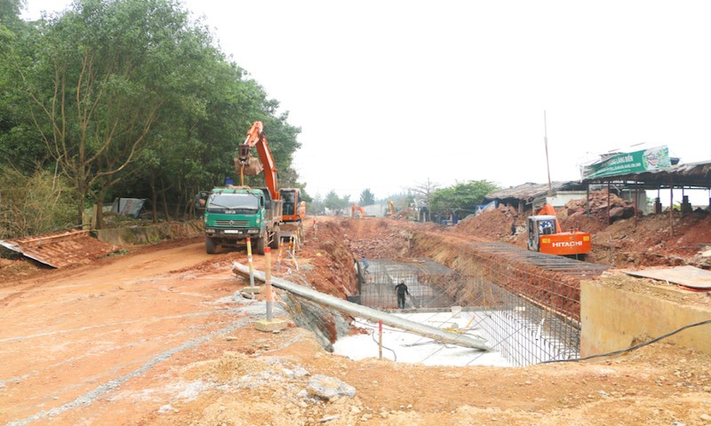 Nghệ An: Tăng cường quản lý quy hoạch xây dựng hai bên Quốc lộ 7C và đường ven biển