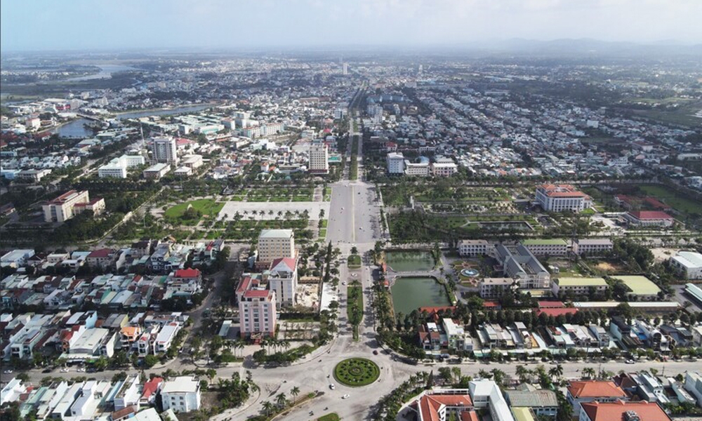 Quảng Nam: Sở Xây dựng báo cáo gì về dự án đầu tư xây dựng hoàn thiện đường Hùng Vương, thành phố Tam Kỳ?