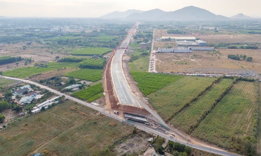Cao tốc Biên Hòa - Vũng Tàu đảm bảo tiến độ, dự kiến thông xe trước ngày 30/4/2025