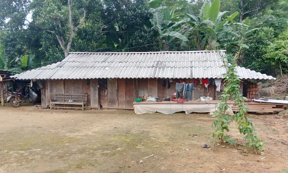 Quan Sơn (Thanh Hóa): Hỗ trợ xây dựng nhà cho người nghèo và gia đình chính sách
