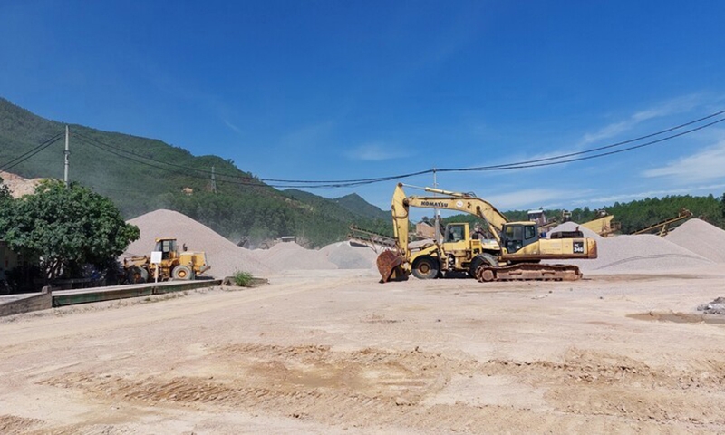 Quảng Nam: Công ty TNHH MTV Khai thác khoáng sản Đại Đồng xin lắp trạm nghiền cát nhân tạo công suất 100.000m3/năm